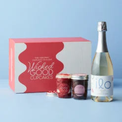 Cupcake 2-Pack & Moscato Gift Set -HICKORY FARMS Sales cupcake 2 pack moscato gift set 003521 2