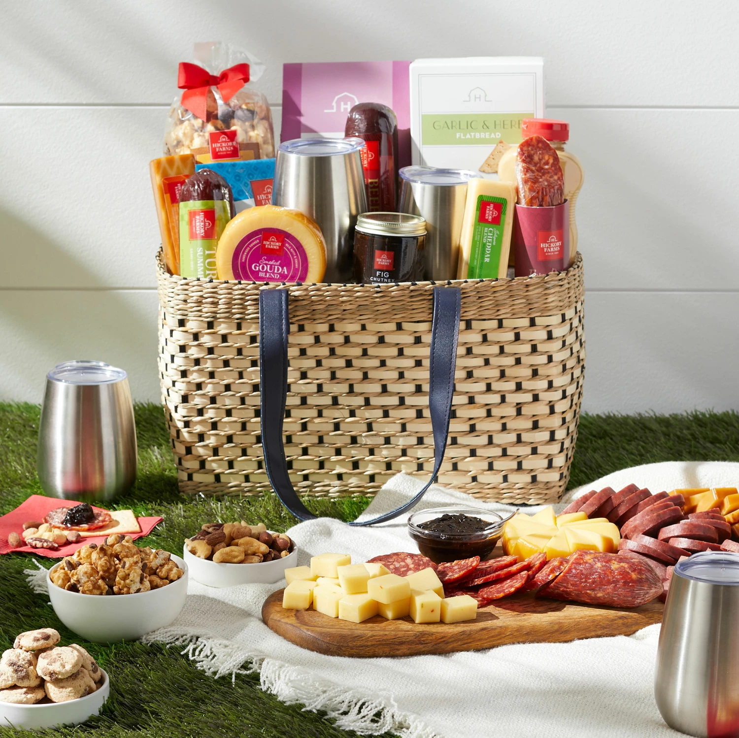 Deluxe Gourmet Picnic Gift Basket 7 Deluxe Gourmet Picnic Gift Basket - Image 5