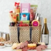 Deluxe Gourmet Picnic Gift Basket With Wine 1 Deluxe Gourmet Picnic Gift Basket With Wine -HICKORY FARMS Sales deluxe gourmet picnic gift basket with wine 006456 1 1