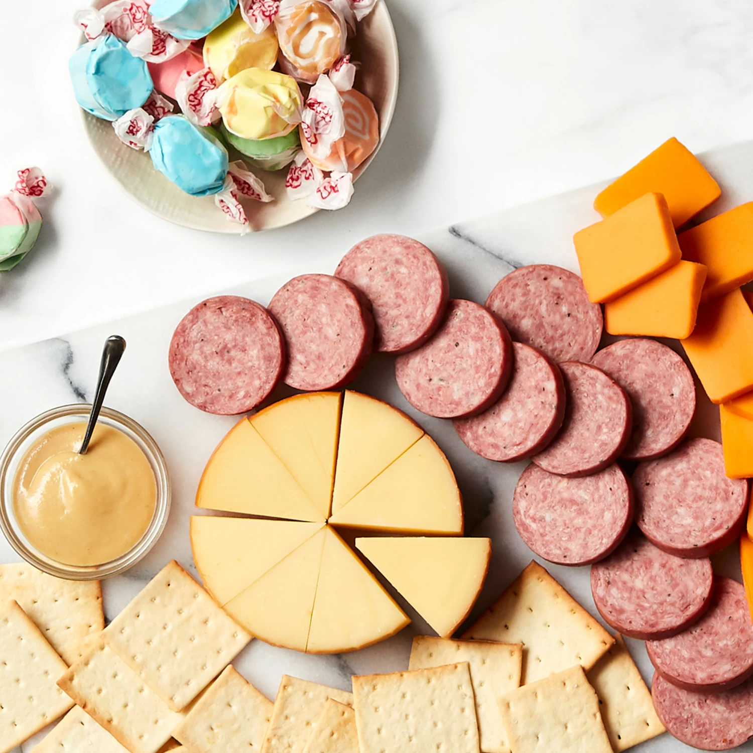 Buds & Blooms Gift Box 4 Buds & Blooms Gift Box - Image 2