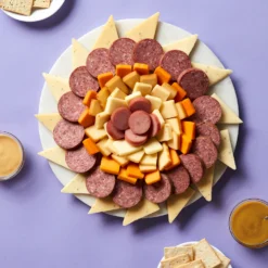 Summer Hearty Party Gift Box 8 Summer Hearty Party Gift Box -HICKORY FARMS Sales spring hearty party gift box 006837 3 1